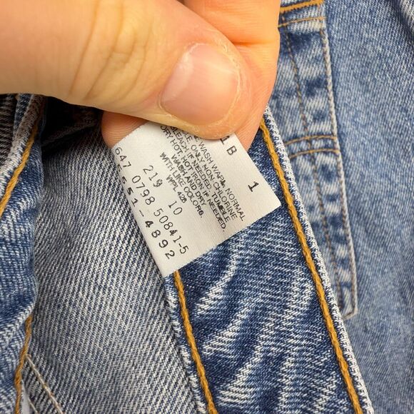 Vintage Levi's Jeans Women's 16 Reg Blue Denim Relaxed Tapered 550 Fit 32x29 90s - Picture 10 of 10